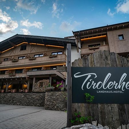 Hotel Landhaus Tirolerherz Sankt Ulrich am Pillersee Buitenkant foto